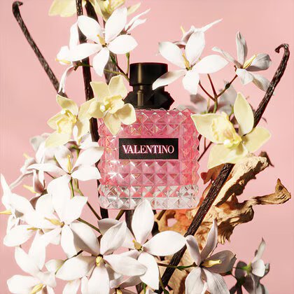 Valentino Born in Roma Donna 50ml EDP & 15ml Travel Spray Gift Set